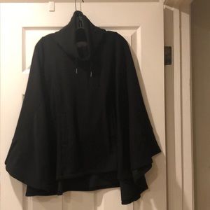 Ugg poncho, black, excellent condition XS/S